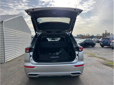 2025 Mitsubishi Outlander PHEV SEL