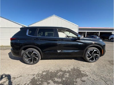 2025 Mitsubishi Outlander PHEV SEL