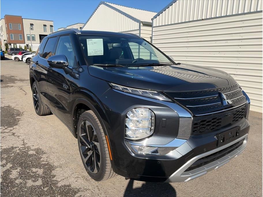 2025 Mitsubishi Outlander PHEV SEL