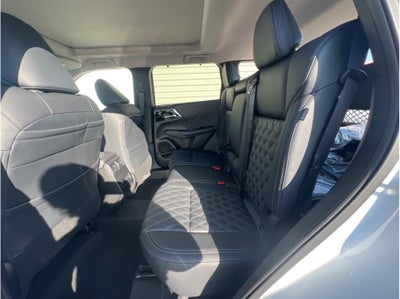 2025 Mitsubishi Outlander PHEV SEL