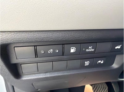 2025 Mitsubishi Outlander PHEV SEL