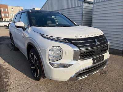 2025 Mitsubishi Outlander PHEV SEL Premium Package
