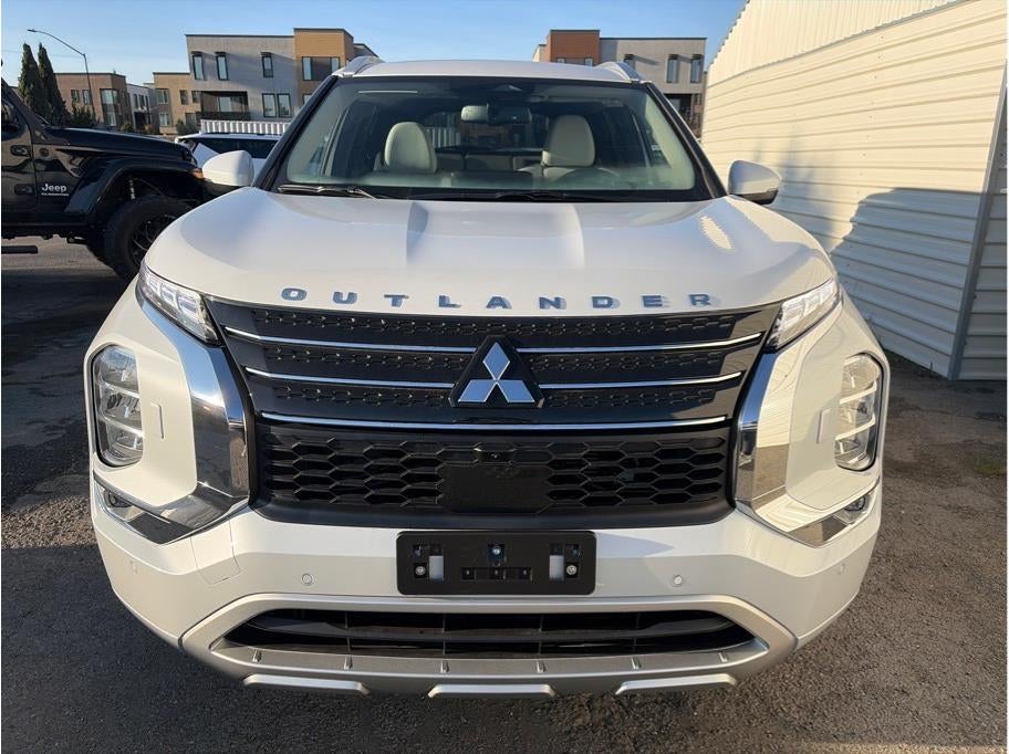 2025 Mitsubishi Outlander PHEV SEL