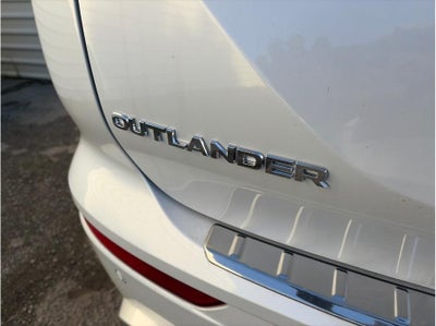 2025 Mitsubishi Outlander PHEV SEL