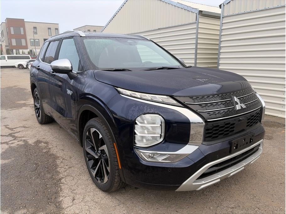 2025 Mitsubishi Outlander PHEV SEL
