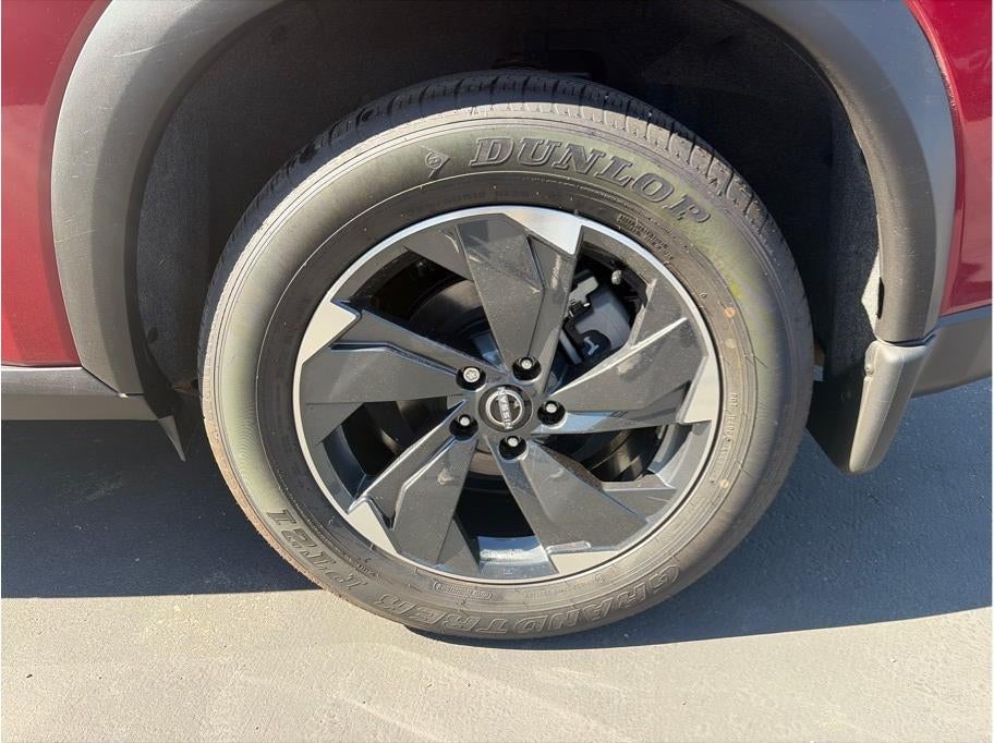 2025 Nissan Rogue SV Sport Utility 4D