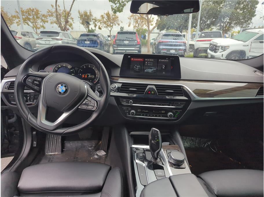 2018 BMW 5 Series 530i Sedan 4D
