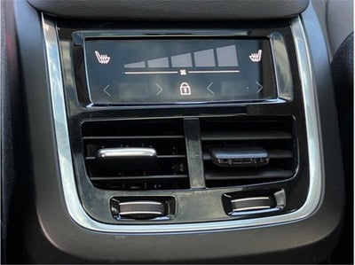 2023 Volvo XC90 B6 Plus Bright Theme Sport Utility 4D