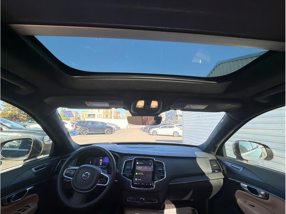 2023 Volvo XC90 T8 Recharge Ultimate Bright Theme Plug-In Hybrid Sport Utili