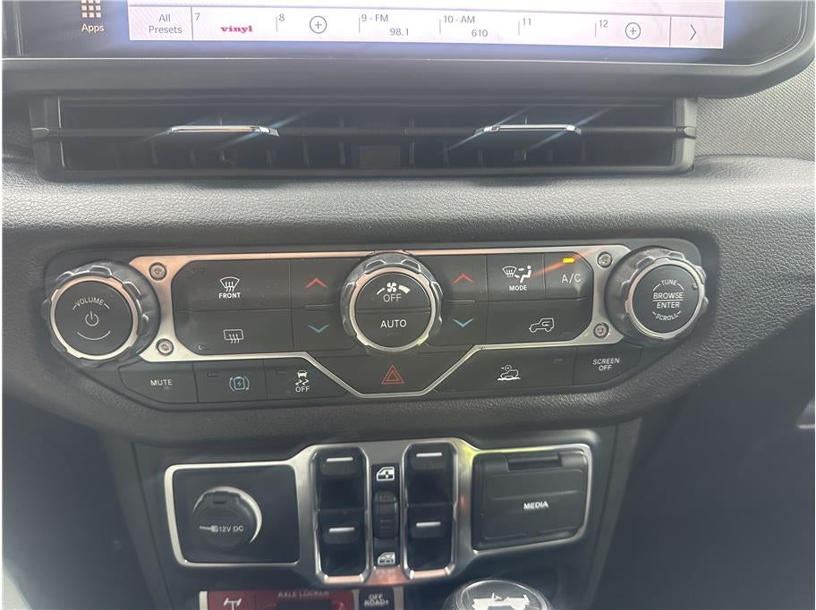 2024 Jeep Wrangler 4xe Willys 4xe Sport Utility 4D