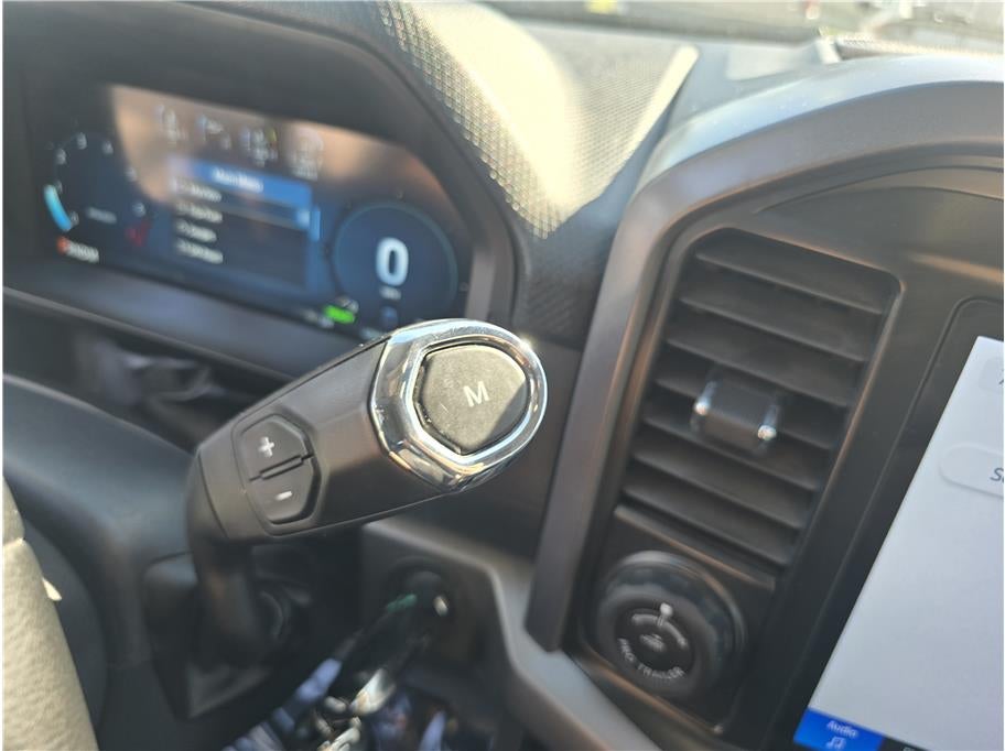 2024 Ford F150 SuperCrew Cab XLT Pickup 4D 5 1/2 ft