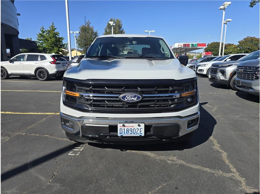2024 Ford F150 SuperCrew Cab XLT Pickup 4D 5 1/2 ft