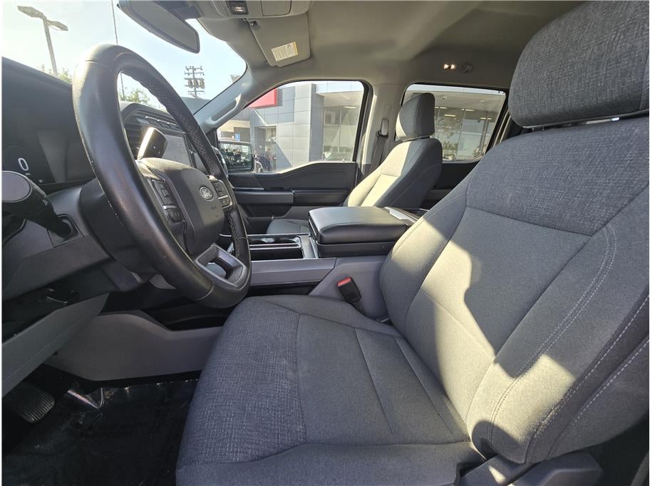 2024 Ford F150 SuperCrew Cab XLT Pickup 4D 5 1/2 ft