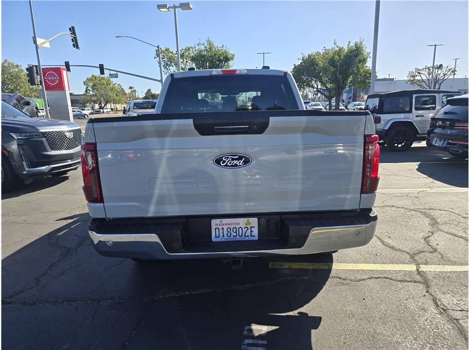 2024 Ford F150 SuperCrew Cab XLT Pickup 4D 5 1/2 ft
