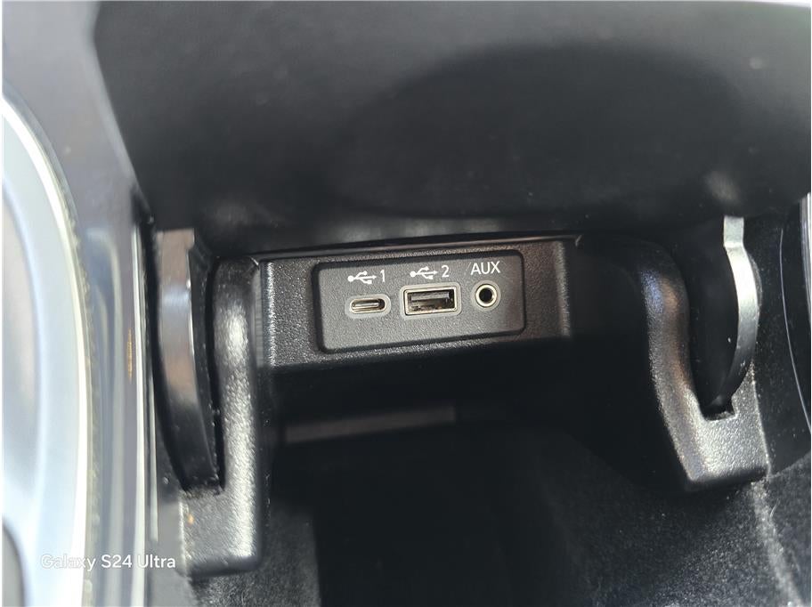 2023 Nissan Maxima SV Sedan 4D