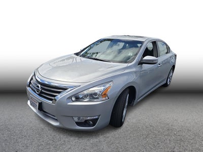 2013 Nissan Altima 2.5 SV Sedan 4D