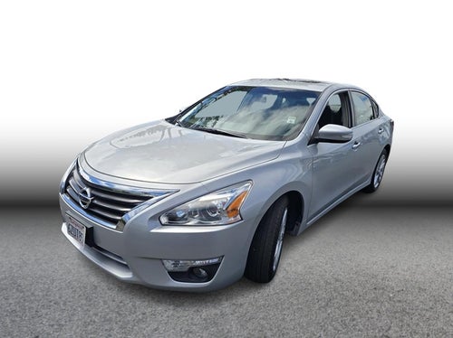 2013 Nissan Altima 2.5 SV Sedan 4D