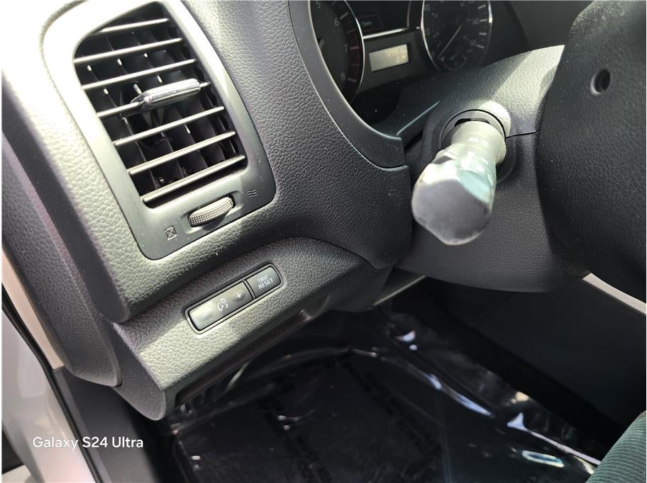 2013 Nissan Altima 2.5 SV Sedan 4D