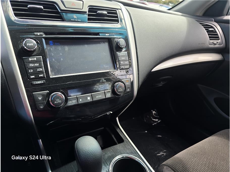 2013 Nissan Altima 2.5 SV Sedan 4D