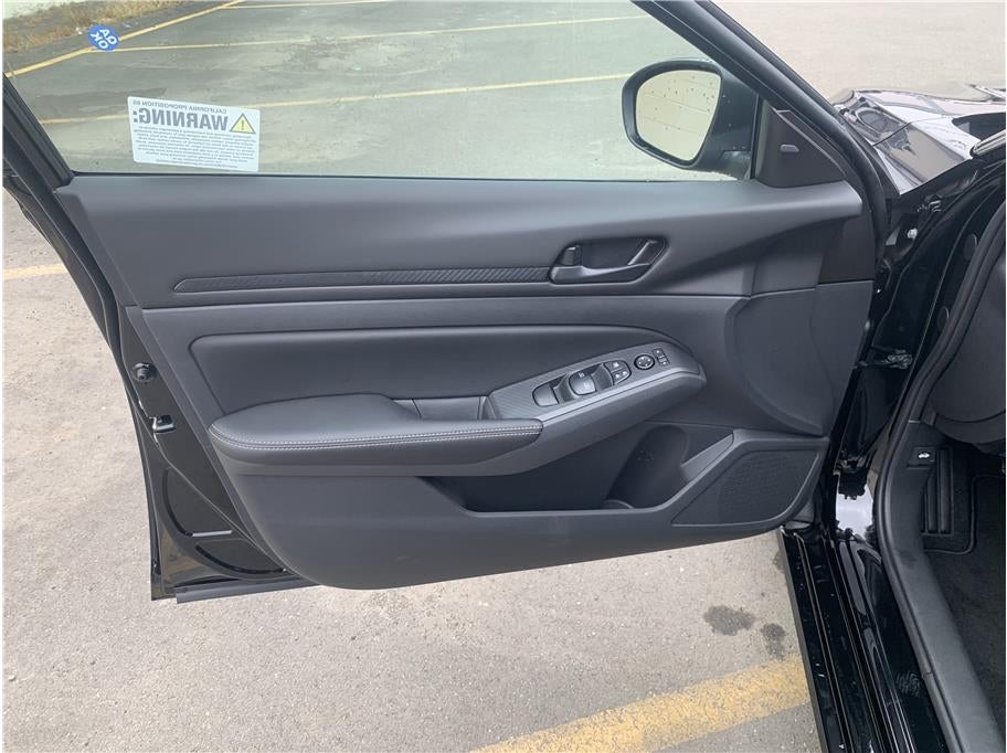 2026 Nissan Altima 2.5 SV Sedan 4D