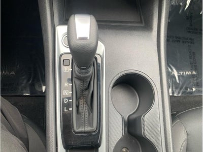 2025 Nissan Altima 2.5 SV Sedan 4D