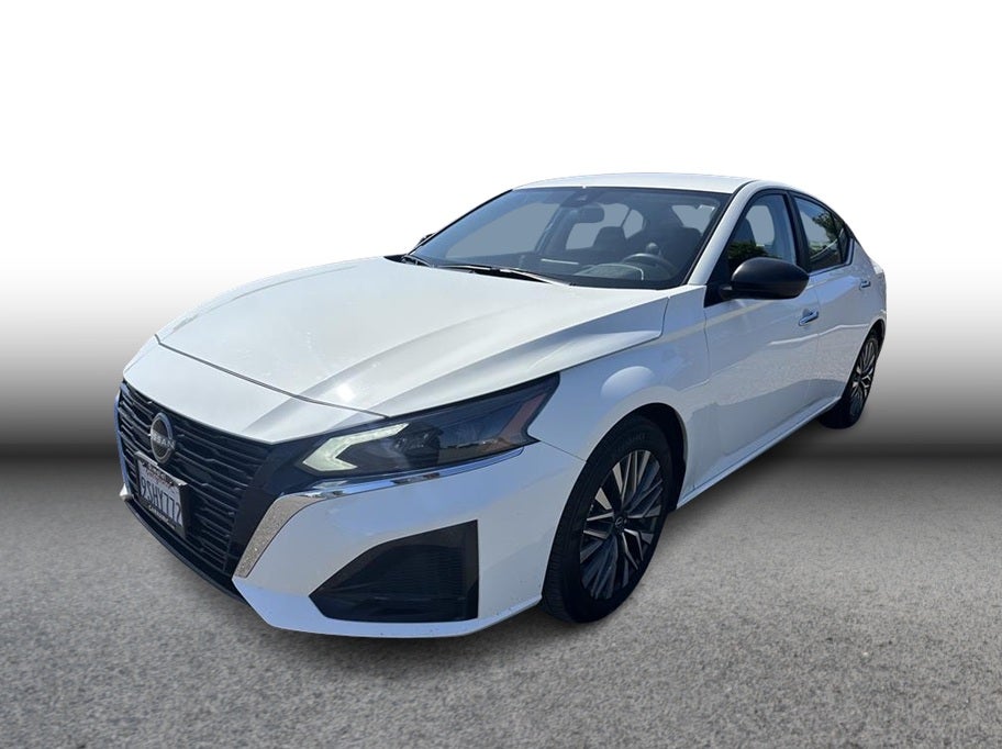 2025 Nissan Altima 2.5 SV's photo