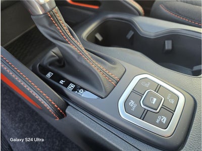 2026 Nissan Frontier Crew Cab PRO-4X Pickup 4D 5 ft