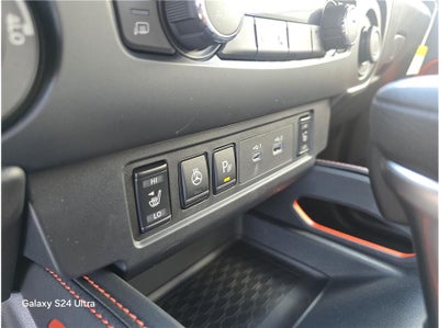 2026 Nissan Frontier Crew Cab PRO-4X Pickup 4D 5 ft