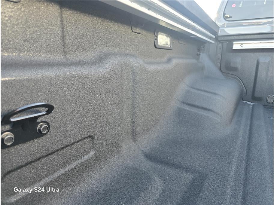 2026 Nissan Frontier Crew Cab PRO-4X Pickup 4D 5 ft