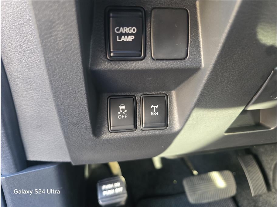 2026 Nissan Frontier Crew Cab PRO-4X Pickup 4D 6 ft