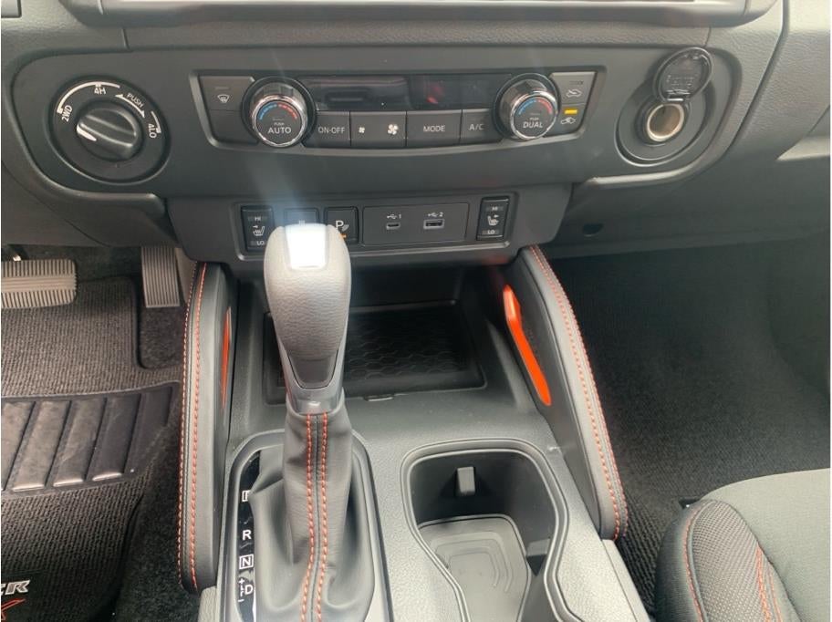 2026 Nissan Frontier Crew Cab PRO-4X Pickup 4D 6 ft