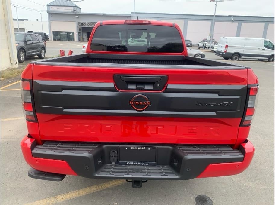 2026 Nissan Frontier Crew Cab PRO-4X Pickup 4D 6 ft