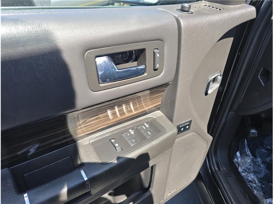 2019 Ford Flex SEL Sport Utility 4D
