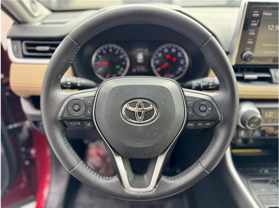 2020 Toyota RAV4 XLE Premium Sport Utility 4D