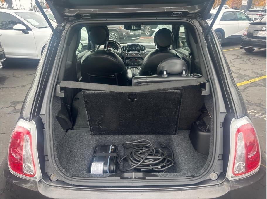 2019 FIAT 500e Hatchback 2D