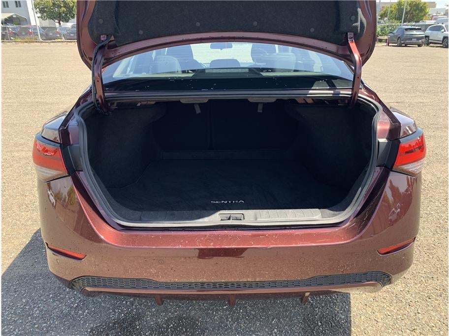 2023 Nissan Sentra SV Sedan 4D