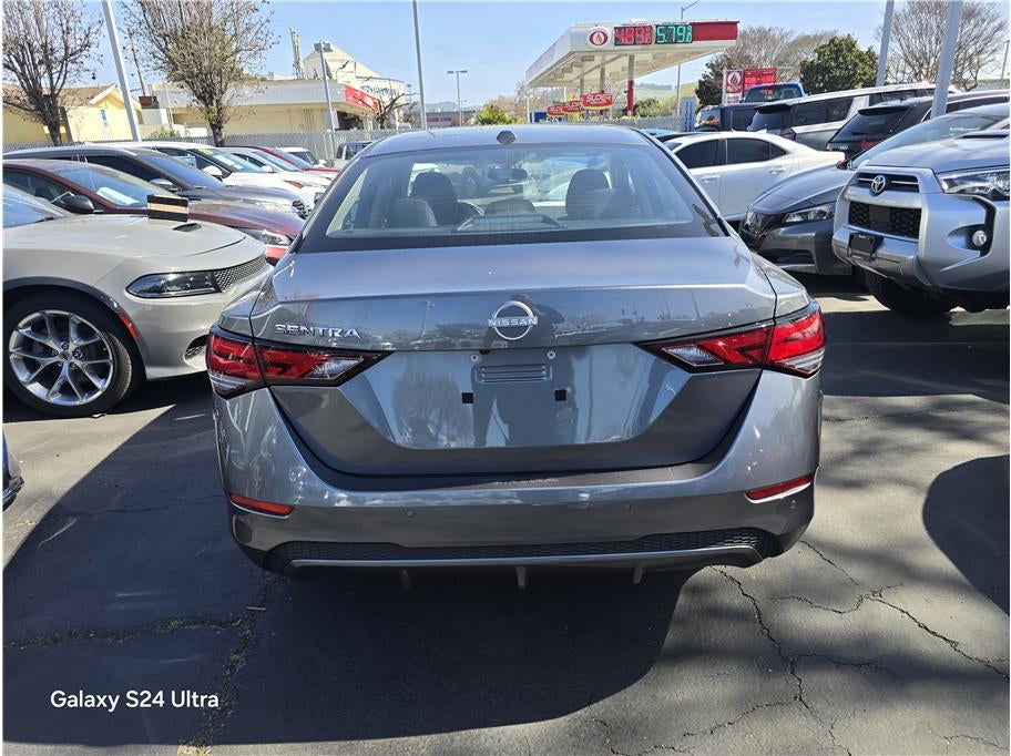 2025 Nissan Sentra SV Sedan 4D