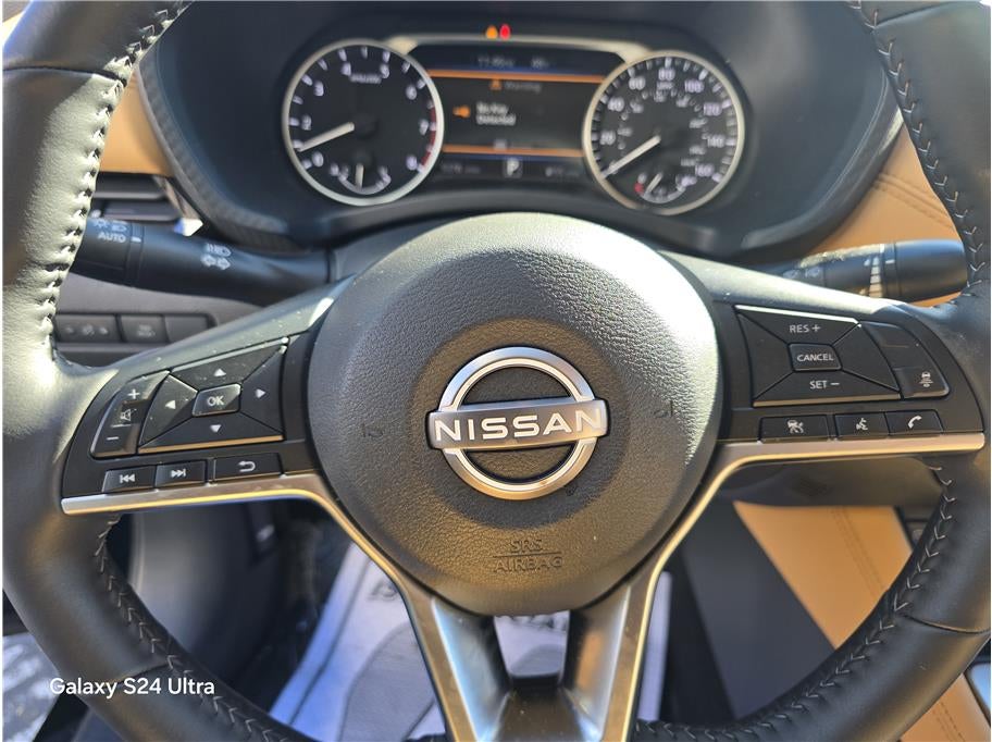 2025 Nissan Sentra SV Sedan 4D