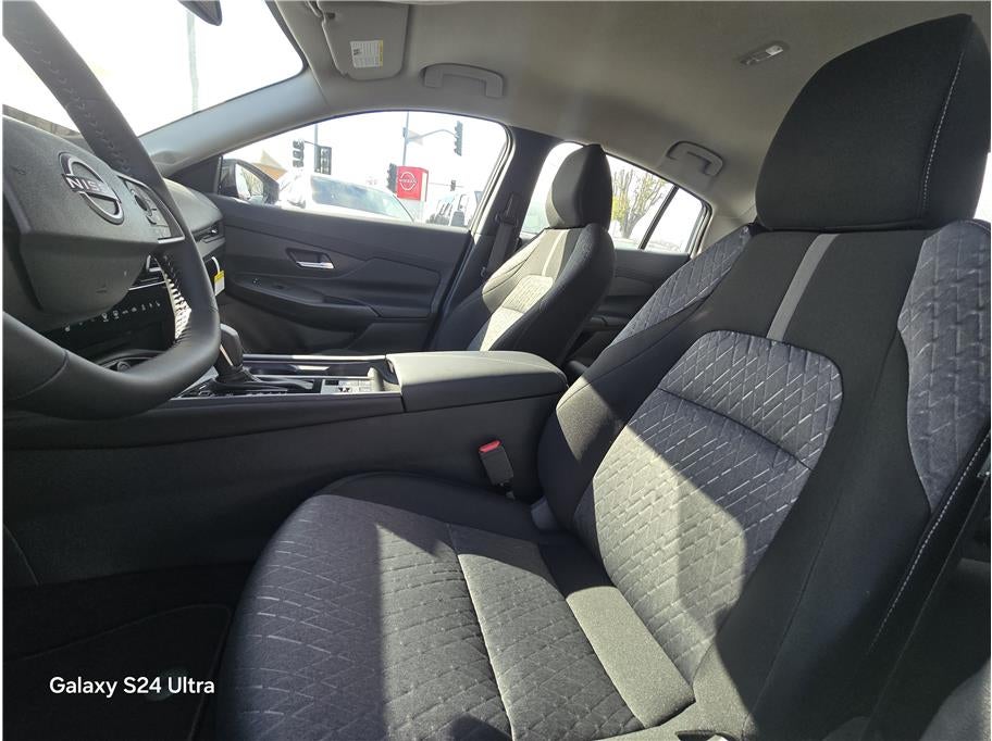 2026 Nissan Sentra SV Sedan 4D