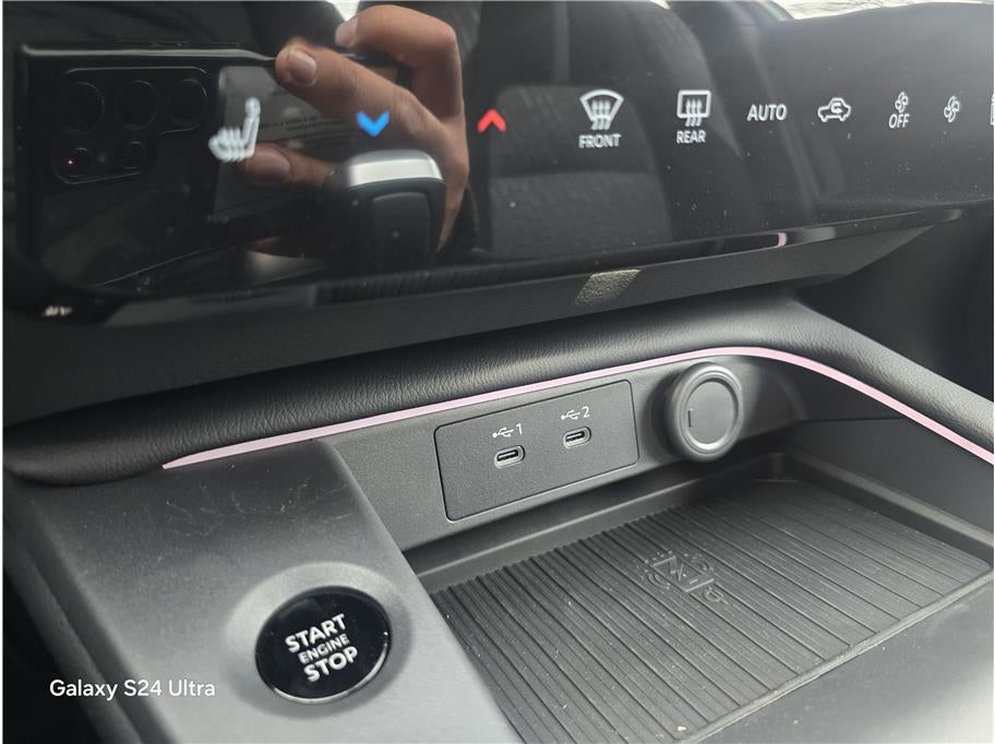 2026 Nissan Sentra SV Sedan 4D