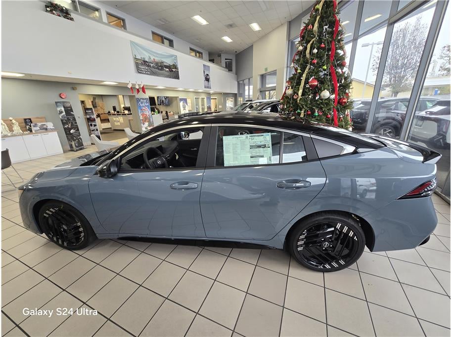 2026 Nissan Sentra SR Sedan 4D