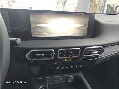 2026 Nissan Sentra SR Sedan 4D