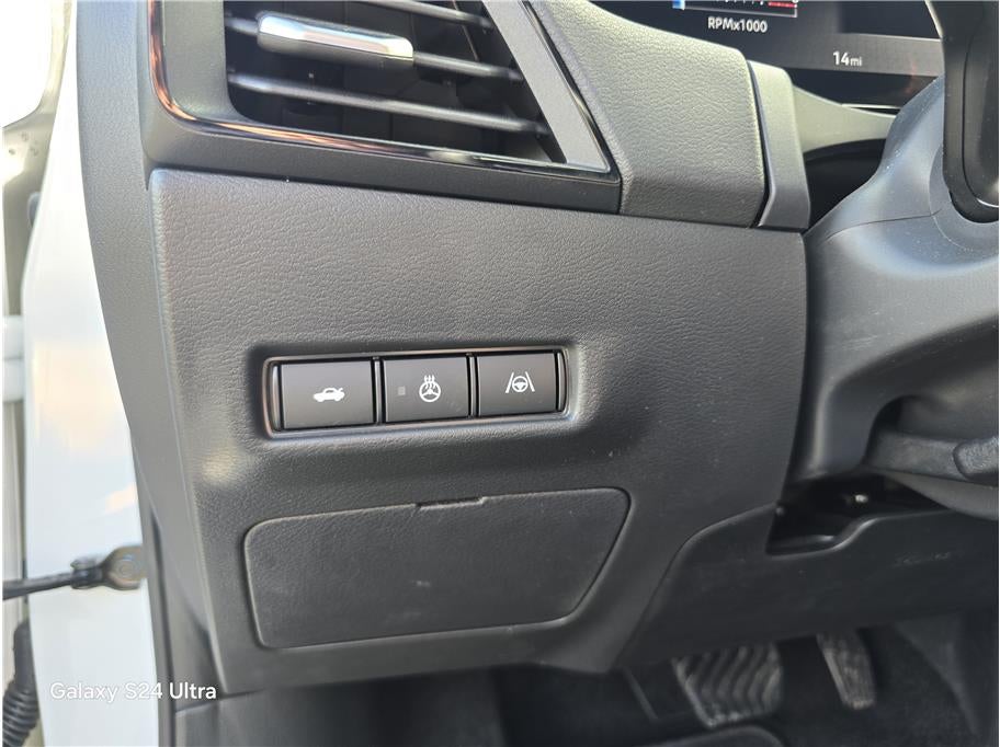 2026 Nissan Sentra SR Sedan 4D