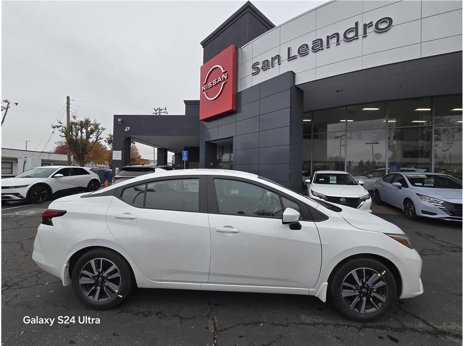 2025 Nissan Versa SV