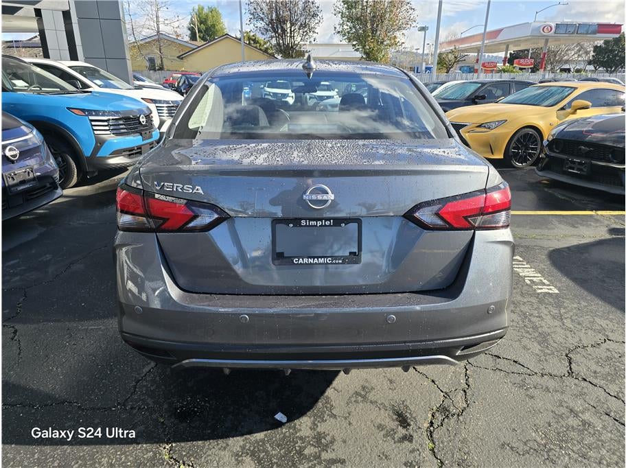 2025 Nissan Versa SV