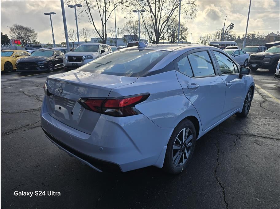 2025 Nissan Versa SV Sedan 4D