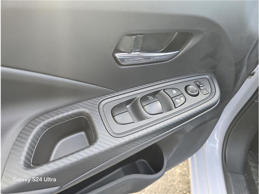 2025 Nissan Versa SV Sedan 4D