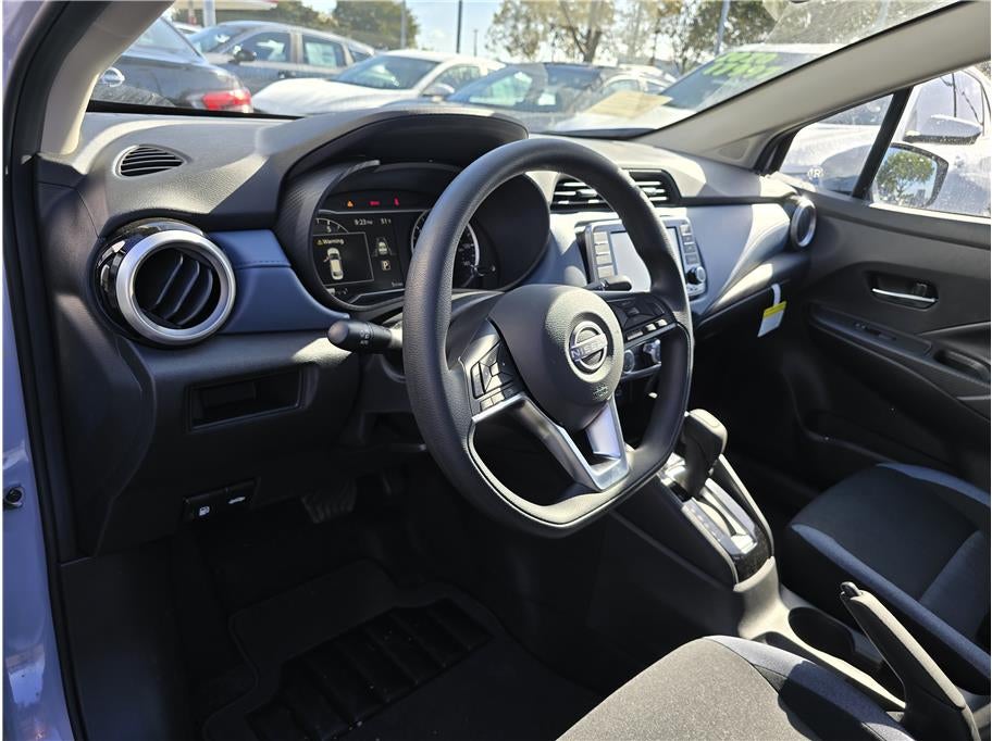 2025 Nissan Versa SV Sedan 4D