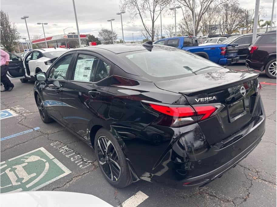 2025 Nissan Versa SR Sedan 4D