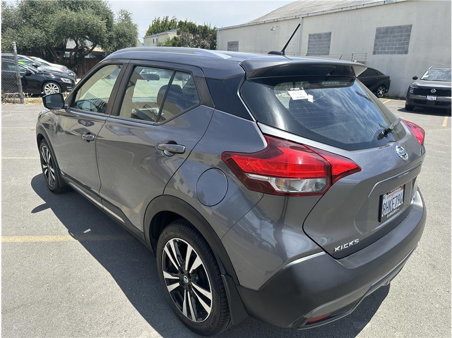 2019 Nissan Kicks SR Sport Utility 4D